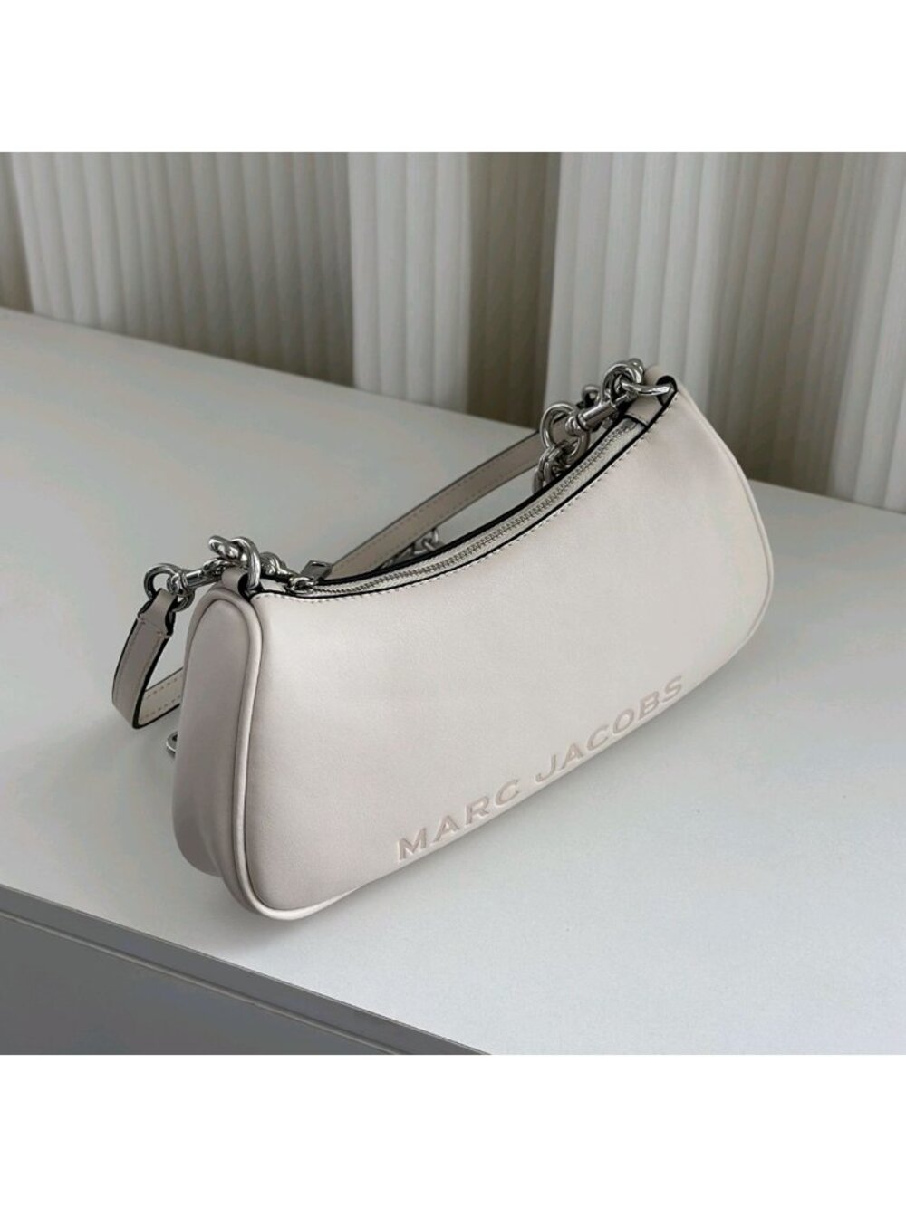 Marc Jacobs The Star Charm Leather Shoulder Bag White OS - Picture 11 of 14